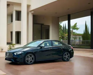 Noleggio auto Mercedes-Benz A220 2022 negli Emirati Arabi Uniti, con carburante Benzina e 190 cavalli di potenza ➤ A partire da 325 AED al giorno.
