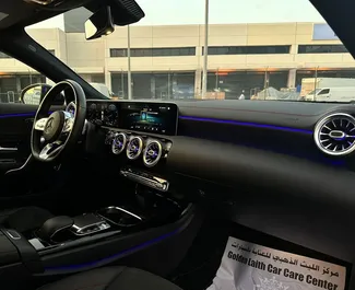 Noleggio Mercedes-Benz CLA250. Auto Comfort, Premium per il noleggio negli Emirati Arabi Uniti ✓ Cauzione di Deposito di 2500 AED ✓ Opzioni assicurative RCT.