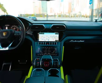 Noleggio auto Lamborghini Urus 2022 negli Emirati Arabi Uniti, con carburante Benzina e 641 cavalli di potenza ➤ A partire da 2800 AED al giorno.