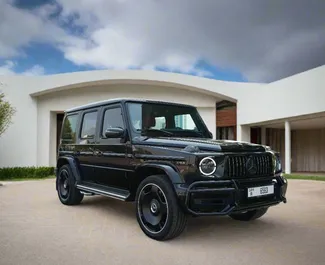 Noleggio auto Mercedes-Benz G63 AMG 2023 negli Emirati Arabi Uniti, con carburante Benzina e 577 cavalli di potenza ➤ A partire da 1700 AED al giorno.