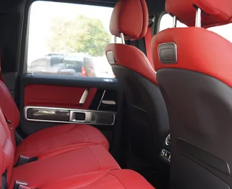 Noleggio auto Mercedes-Benz G63 AMG #13315 Automatico a Dubai, dotata di motore 4,0L ➤ Da Mohammad negli Emirati Arabi Uniti.