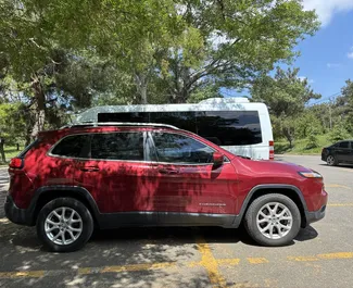 Noleggio auto Jeep Cherokee 2017 in Georgia, con carburante Benzina e 100 cavalli di potenza ➤ A partire da 150 GEL al giorno.