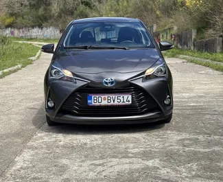 Noleggio auto Toyota Yaris #13125 Automatico a Budva, dotata di motore 1,5L ➤ Da Luka in Montenegro.