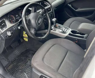 Vista frontale di un noleggio Audi A4 a Budva, Montenegro ✓ Auto #13248. ✓ Cambio Automatico TM ✓ 0 recensioni.