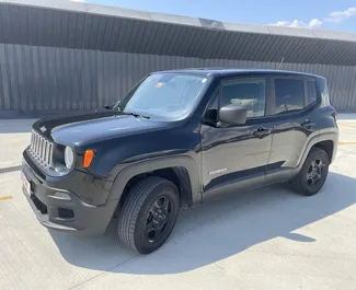 Noleggio Jeep Renegade. Auto Economica, Comfort, Crossover per il noleggio in Georgia ✓ Cauzione di Deposito di 100 GEL ✓ Opzioni assicurative RCT, CDW, Passeggeri.