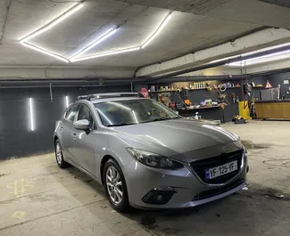Motore Benzina da 2,0L di Mazda 3 2017 per il noleggio a Tbilisi.