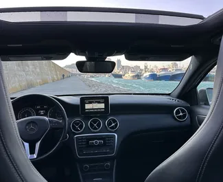 Motore Diesel da 1,5L di Mercedes-Benz A180 cdi 2017 per il noleggio a Durazzo.