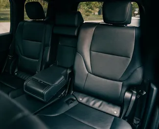 Noleggio auto Toyota Land Cruiser 300 2022 in Uzbekistan, con carburante Benzina e 358 cavalli di potenza ➤ A partire da 190 USD al giorno.
