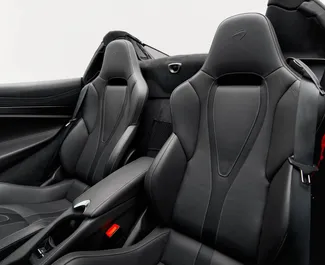 Noleggio auto McLaren 720S 2023 negli Emirati Arabi Uniti, con carburante Benzina e 710 cavalli di potenza ➤ A partire da 3500 AED al giorno.