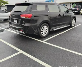 Noleggio Kia Carnival. Auto Comfort, Crossover, Monovolume per il noleggio in Thailandia ✓ Cauzione di Deposito di 30000 THB ✓ Opzioni assicurative RCT, SCDW, FDW, Giovane.