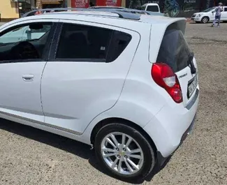 Noleggio auto Chevrolet Spark 2023 in Azerbaigian, con carburante Benzina e 85 cavalli di potenza ➤ A partire da 25 AZN al giorno.