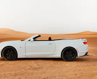 Chevrolet Camaro 2020 disponibile per il noleggio a Dubai, con limite di chilometraggio di illimitato.