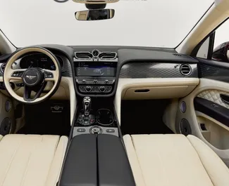 Noleggio auto Bentley Bentayga #13376 Automatico a Dubai, dotata di motore 4,0L ➤ Da Mohammad negli Emirati Arabi Uniti.