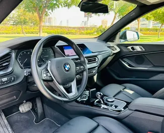 Noleggio auto BMW 218i 2021 negli Emirati Arabi Uniti, con carburante Benzina e 228 cavalli di potenza ➤ A partire da 350 AED al giorno.