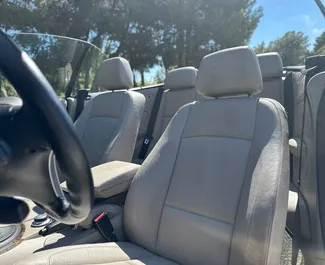 BMW 120d Cabrio 2010 con sistema A trazione anteriore, disponibile ad Alicante.