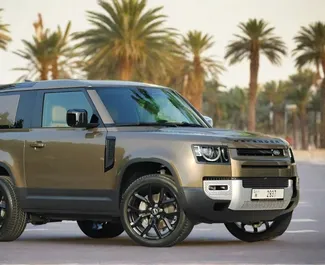 Noleggio auto Land Rover Defender #13459 Automatico a Dubai, dotata di motore 2,0L ➤ Da Mohammad negli Emirati Arabi Uniti.