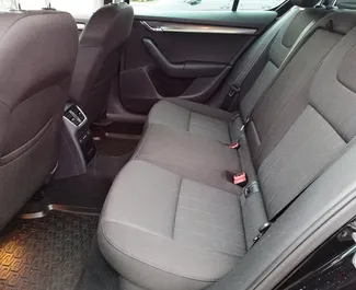 Skoda Octavia 2020 disponibile per il noleggio a Minsk, con limite di chilometraggio di 300 km/giorno.