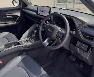 Noleggio auto Toyota Yaris Cross 2024 in Thailandia, con carburante Ibrido e 116 cavalli di potenza ➤ A partire da 900 THB al giorno.
