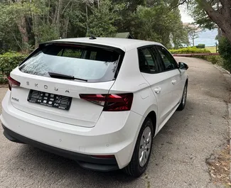 Noleggio Skoda Fabia. Auto Economica per il noleggio in Montenegro ✓ Cauzione di Deposito di 100 EUR ✓ Opzioni assicurative RCT, FDW, Furto, All'estero, Senza deposito.