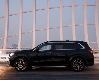 Noleggio auto Mercedes-Benz GLS-Class 2021 negli Emirati Arabi Uniti, con carburante Benzina e 362 cavalli di potenza ➤ A partire da 1100 AED al giorno.
