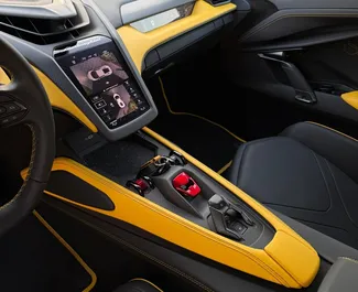 Noleggio Lamborghini Aventador. Auto Premium, Lusso per il noleggio negli Emirati Arabi Uniti ✓ Cauzione di Deposito di 2500 AED ✓ Opzioni assicurative RCT.