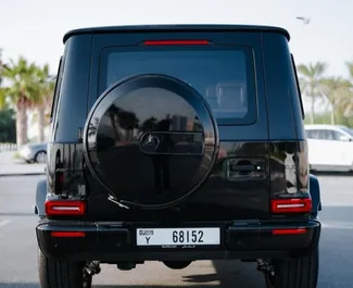 Noleggio Mercedes-Benz G63. Auto Premium, Lusso, SUV per il noleggio negli Emirati Arabi Uniti ✓ Cauzione di Deposito di 2500 AED ✓ Opzioni assicurative RCT.