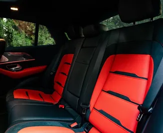 Noleggio auto Mercedes-Benz GLE-Class 2021 negli Emirati Arabi Uniti, con carburante Benzina e 429 cavalli di potenza ➤ A partire da 1400 AED al giorno.