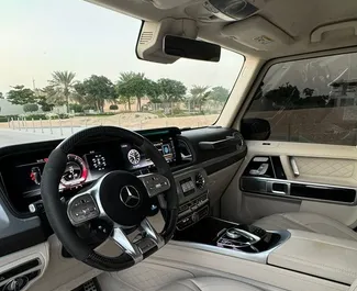 Noleggio Mercedes-Benz G63. Auto Premium, Lusso, SUV per il noleggio negli Emirati Arabi Uniti ✓ Cauzione di Deposito di 2500 AED ✓ Opzioni assicurative RCT.