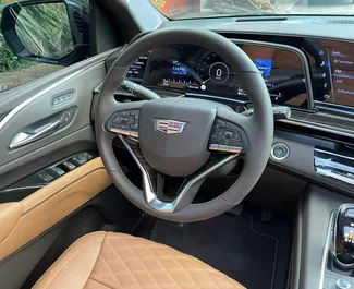 Noleggio auto Cadillac Escalade #13584 Automatico a Dubai, dotata di motore 45,0L ➤ Da Mohammad negli Emirati Arabi Uniti.