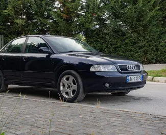 Vista frontale di un noleggio Audi A4 a Durazzo, Albania ✓ Auto #13666. ✓ Cambio Manuale TM ✓ 0 recensioni.