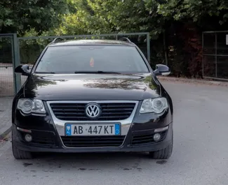 Vista frontale di un noleggio Volkswagen Passat Variant a Durazzo, Albania ✓ Auto #7291. ✓ Cambio Automatico TM ✓ 1 recensioni.