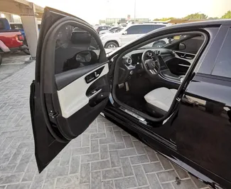 Noleggio auto Mercedes-Benz C300 Cabrio 2023 negli Emirati Arabi Uniti, con carburante Benzina e 255 cavalli di potenza ➤ A partire da 400 AED al giorno.