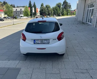 Noleggio auto Peugeot 208 2014 in Montenegro, con carburante Diesel e 70 cavalli di potenza ➤ A partire da 25 EUR al giorno.