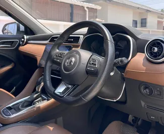 Noleggio MG ZS. Auto Economica, Comfort, Crossover per il noleggio in Thailandia ✓ Cauzione di Deposito di 7000 THB ✓ Opzioni assicurative RCT, CDW, SCDW, FDW, Furto, Giovane.