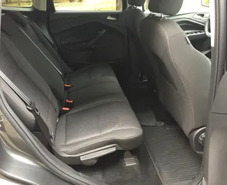 Vista frontale di un noleggio Ford Kuga a Minsk, Bielorussia ✓ Auto #13998. ✓ Cambio Automatico TM ✓ 0 recensioni.