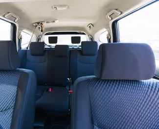 Noleggio Toyota Rush. Auto Comfort, Crossover, Monovolume per il noleggio in Georgia ✓ Cauzione di Senza deposito ✓ Opzioni assicurative RCT, SCDW, FDW, Passeggeri.