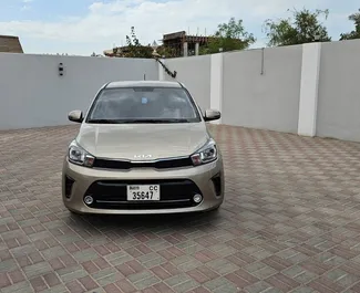 Noleggio auto Kia Pegas #14007 Automatico a Dubai, dotata di motore L ➤ Da Mohammad negli Emirati Arabi Uniti.