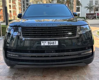 Vista frontale di un noleggio Land Rover Range Rover a Dubai, Emirati Arabi Uniti ✓ Auto #13638. ✓ Cambio Automatico TM ✓ 0 recensioni.