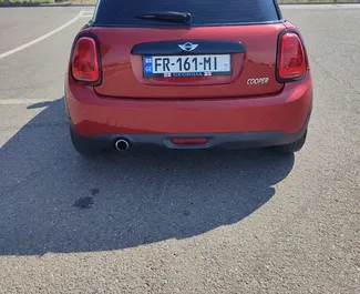 Noleggio auto Mini Cooper S 2018 in Georgia, con carburante Benzina e 198 cavalli di potenza ➤ A partire da 80 GEL al giorno.