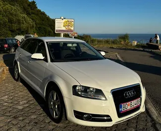 Vista frontale di un noleggio Audi A3 a Budva, Montenegro ✓ Auto #14097. ✓ Cambio Manuale TM ✓ 0 recensioni.