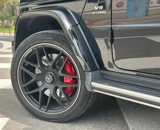 Noleggio Mercedes-Benz G63 AMG. Auto Premium, Lusso, SUV per il noleggio in Spagna ✓ Cauzione di Deposito di 5000 EUR ✓ Opzioni assicurative RCT.