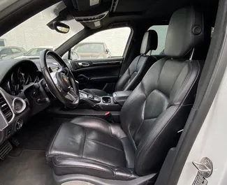 Motore Benzina da 3,0L di Porsche Cayenne 2017 per il noleggio ad Alicante.