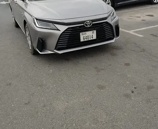 Noleggio auto Toyota Yaris Ativ #13945 Automatico a Dubai, dotata di motore L ➤ Da Mohammad negli Emirati Arabi Uniti.