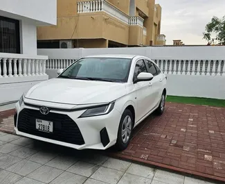 Motore Benzina da L di Toyota Yaris Ativ 2023 per il noleggio a Dubai.