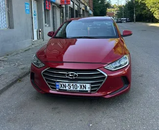 Vista frontale di un noleggio Hyundai Elantra a Kutaisi, Georgia ✓ Auto #14397. ✓ Cambio Automatico TM ✓ 0 recensioni.