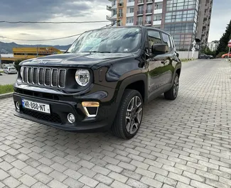 Noleggio Jeep Renegade. Auto Economica, Comfort, Crossover per il noleggio in Georgia ✓ Cauzione di Senza deposito ✓ Opzioni assicurative RCT, FDW, Passeggeri, Furto.