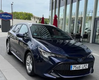 Noleggio auto Toyota Corolla Touring Sports #14381 Automatico a Barcellona, dotata di motore 1,8L ➤ Da Sergei in Spagna.