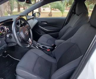 Noleggio auto Toyota Corolla 2021 in Spagna, con carburante Benzina e  cavalli di potenza ➤ A partire da 40 EUR al giorno.