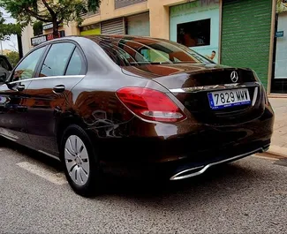 Noleggio auto Mercedes-Benz C200 2017 in Spagna, con carburante Benzina e  cavalli di potenza ➤ A partire da 55 EUR al giorno.