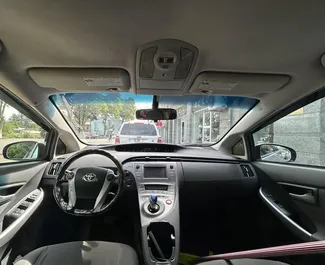 Noleggio auto Toyota Prius #14394 Automatico a Kutaisi, dotata di motore 18,0L ➤ Da Joni in Georgia.
